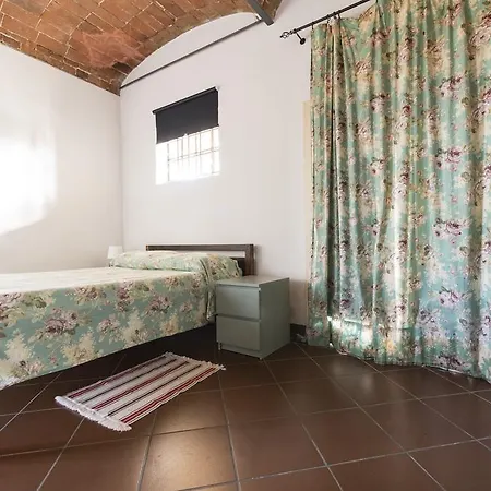 בית חווה Montevecchio Isolani