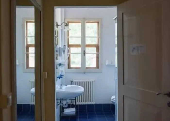 Montevecchio Isolani Lantgård *