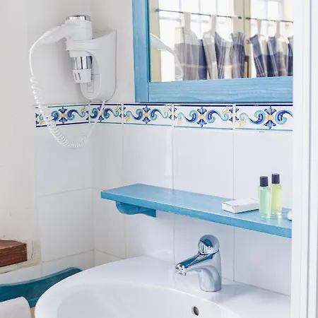 Montevecchio Isolani *