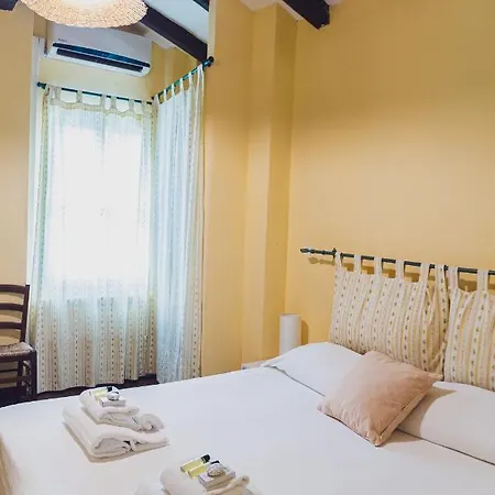 مزرعة للإقامة Montevecchio Isolani