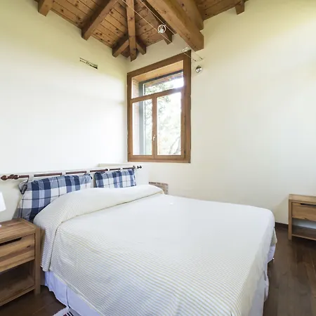 Фермерский дом Montevecchio Isolani *