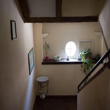 Montevecchio Isolani مزرعة للإقامة