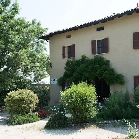 Montevecchio Isolani Фермерский дом Monte San Pietro