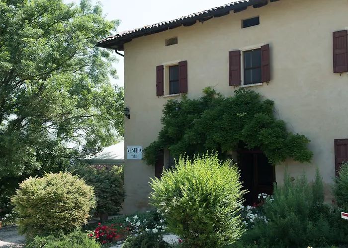 Montevecchio Isolani ファームステイ Monte San Pietro