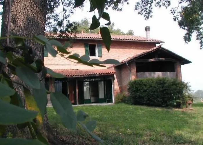 Montevecchio Isolani ファームステイ Monte San Pietro