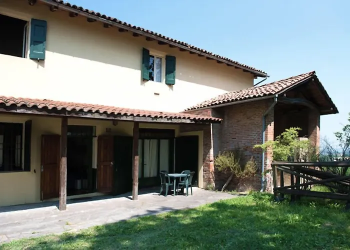 Montevecchio Isolani Çiftlik konaklama